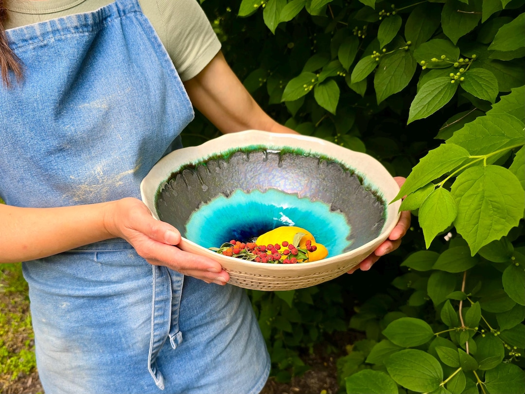 large-handmade-ceramic-fruit-bowl-blue-pottery-art-serving-bowl-xl