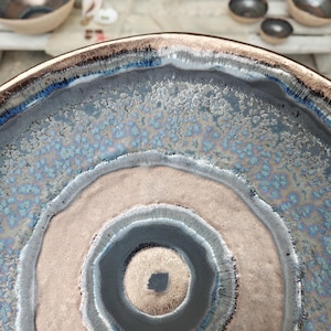 Keramik Teller, Geschenk für ihn, Wand-Dekor, Keramikschale, Kunstkeramik, Wohnkultur, handgemachte Keramik, modernes Geschenk, Keramik-Obstschale, Kunstteller