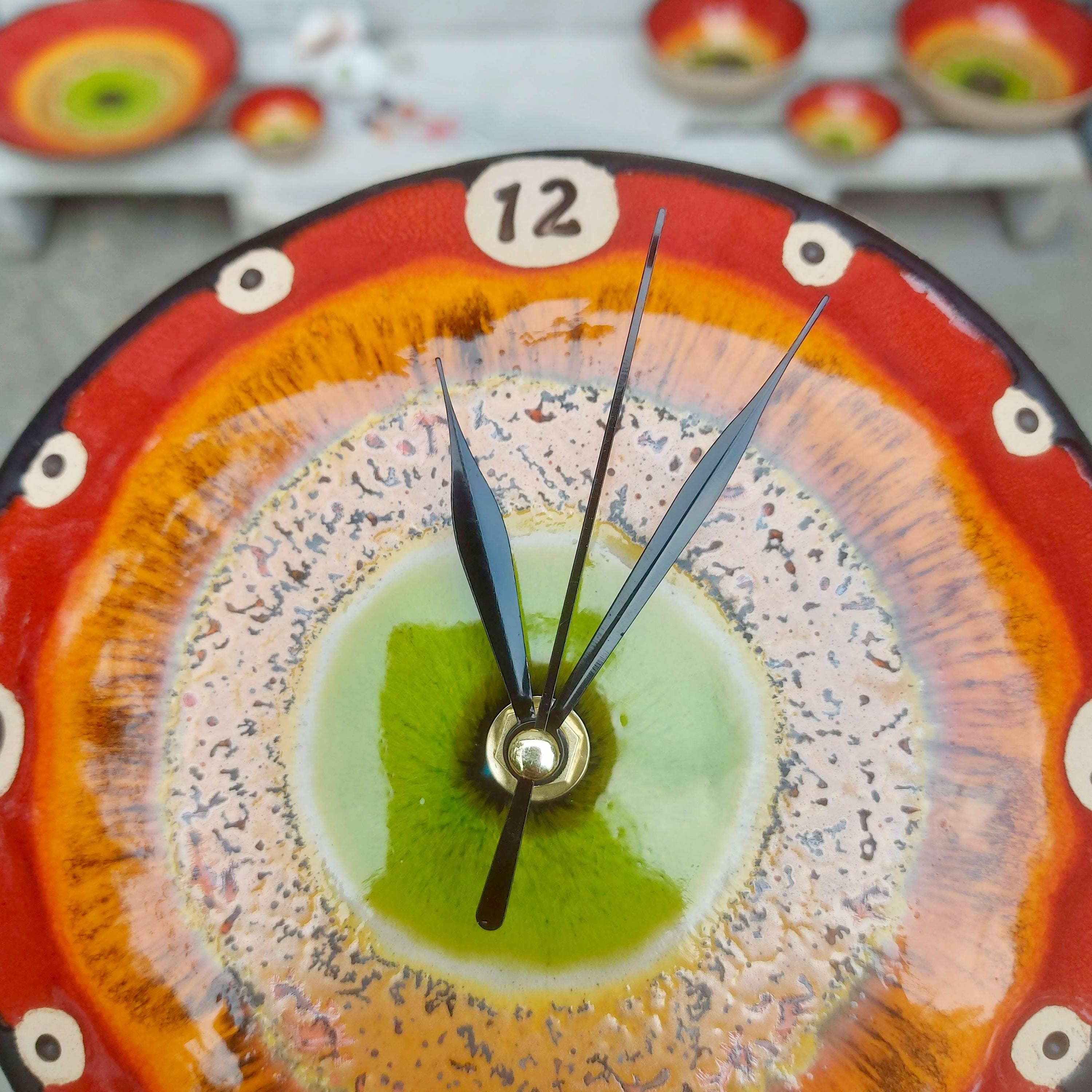 Apple wall clock Italia