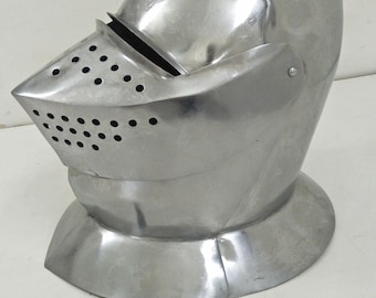 Medieval Close Renaissance Knight Armor Helmet Wearable Steel Close Helm for Reenactment, LARP & Display