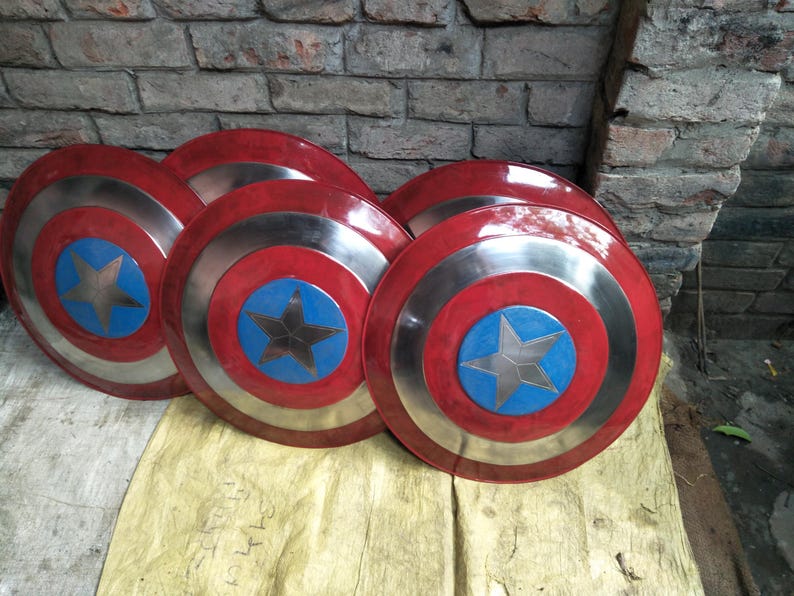 Handcrafted Captain America Metal Shield Replica - Cosplay, Wall Decor image 6