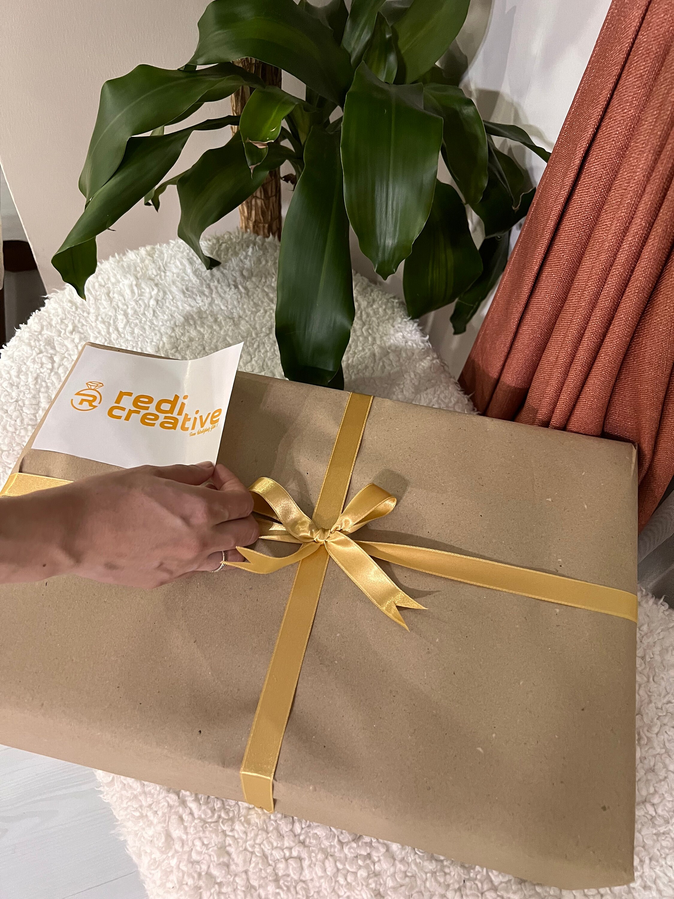 5 Consigli Per Organizzare Un ADDIO AL NUBILATO UNICO E Indimenticabile | Professional Pins - Foto 7