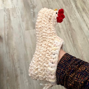 Crochet Chicken Slippers Pattern: Super Bulky Yarn (PDF Pattern)