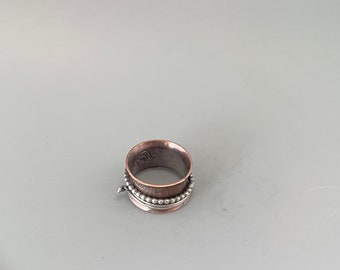 Puppy Paws Spinner Ring