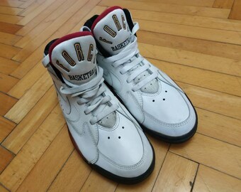 old school nike basketball shoes