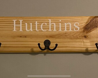 Personalized Reclaimed Wood Leash Holder, Dog Name & Paw Prints