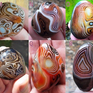 Madagascar Agate, Worry Stones, Sardonyx Agate, Banded Agate, Natural Home Decor, Meditation Stone, Gift Idea, Table Decor, Palm Stones