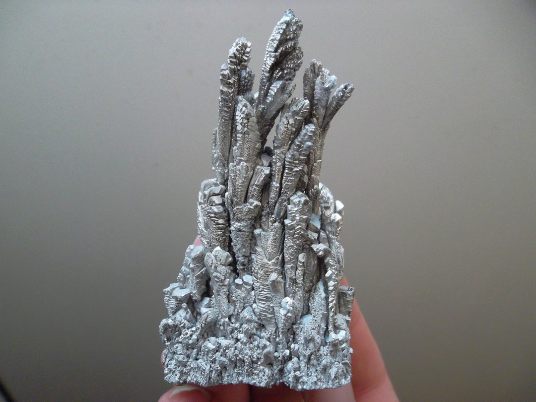 Beyond Silver Exploring The Unexpected Colors Of Magnesium - 73m1fcr