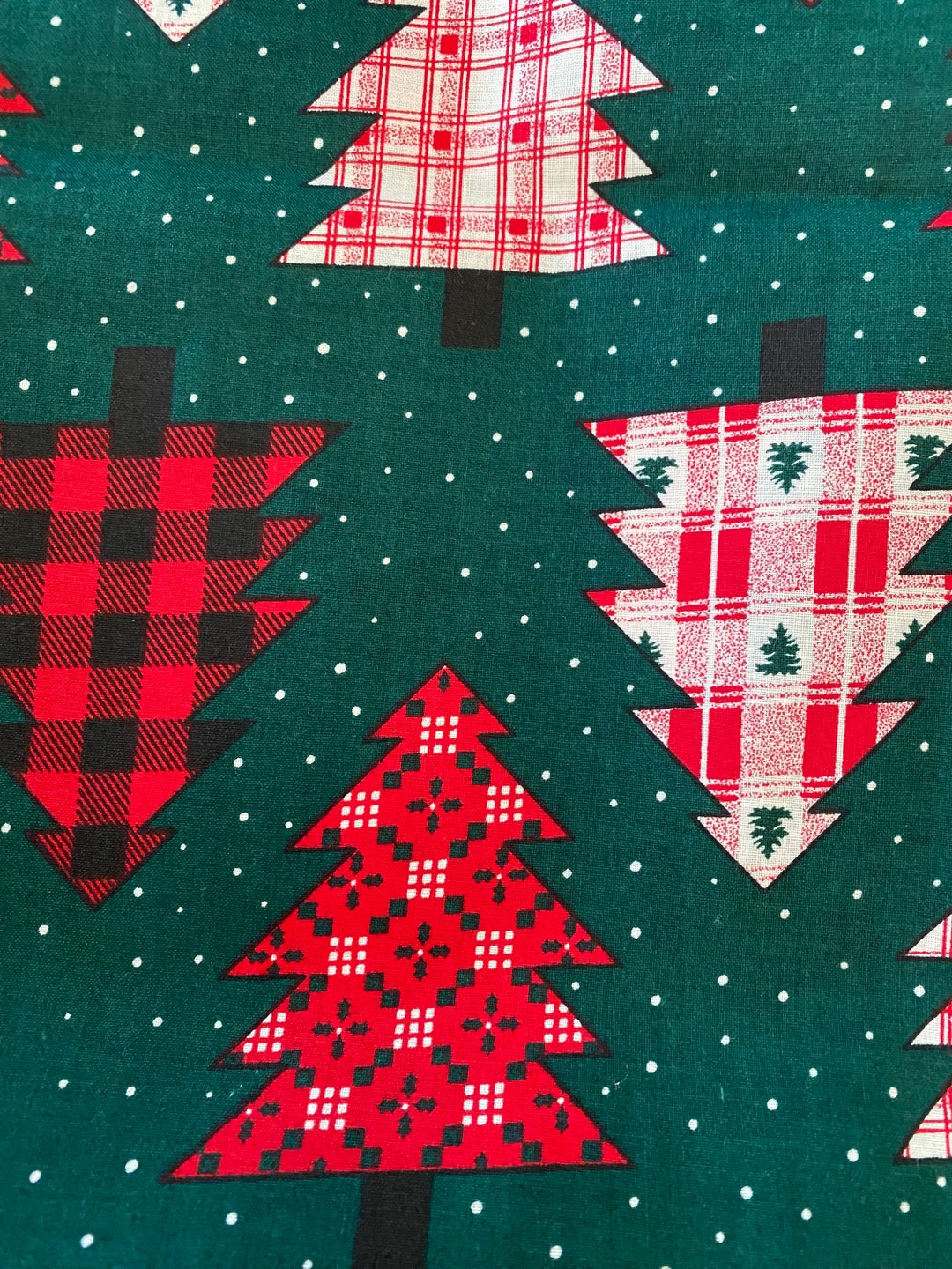 Christmas Tree Cotton Fabric 2.5 Yd Red Plaids on Dark Green White Dots