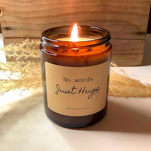 No words just hugs candle, Gift Box for Her Him, Sending you hugs in candle, Thinking of you gifts Gift for friend Get Well Soon Sympathy Medium Candle only