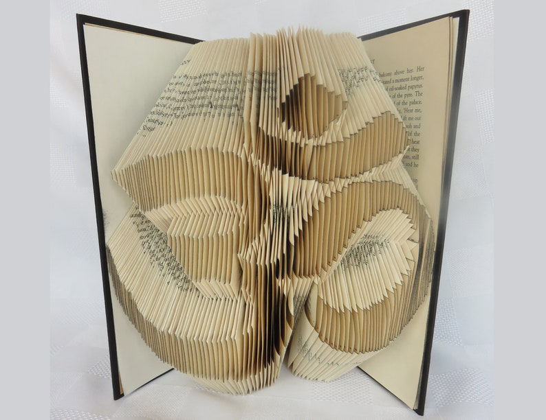 Book Folding Pattern - Om - 253 Folds - 506 Pages - MMF Book Folding Pattern - Om - 253 Folds - 506 Pages - MMF