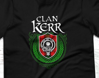 Camiseta de tartán escocés del clan Kerr con escudo del clan, lema y apellido de la familia
