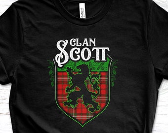 Clan Scott Tartan Lion Rampant T-Shirt, Scottish Crest Unisex Tee