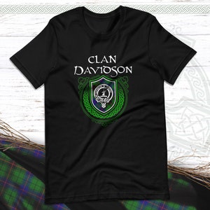 Clan Davidson Scottish Tartan T-Shirt with Clan Crest Badge, Motto, and Surname of Family