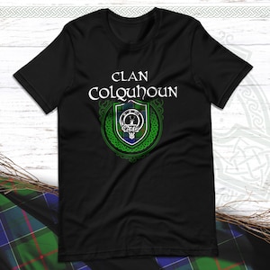 T-shirt en tartan écossais du clan Colquhoun avec écusson du clan, devise et nom de famille