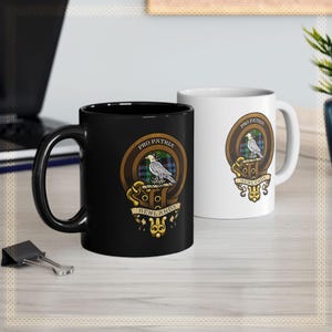 Clan Newlands Scottish Heritage Clan Badge Mug – Family Crest & Tartan Cup – Scottish Clan Camping Mug – Newlands Clan Gift