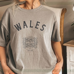 ウェールズの快適なカラーのTシャツ、ウェールズの柔らかく快適なTシャツ、ケルトの休暇旅行のお土産