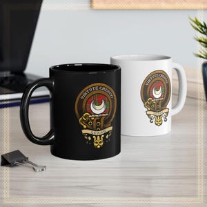 Clan Leask Scottish Heritage Clan Badge Mug – Family Crest & Tartan Cup – Scottish Clan Camping Mug – Leask Clan Gift