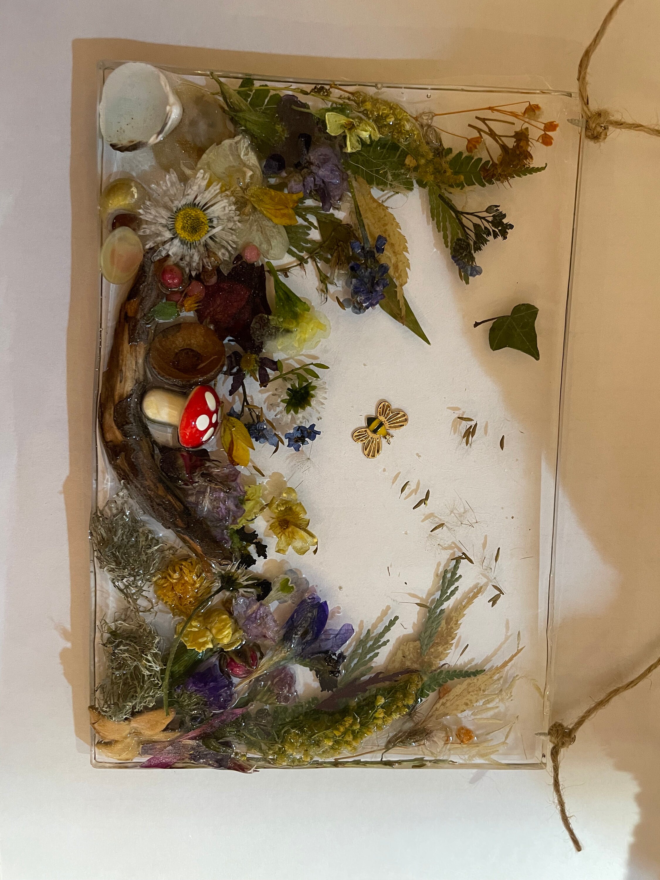 How To Make Resin Wall Art With Dried Flowers – ArtResin