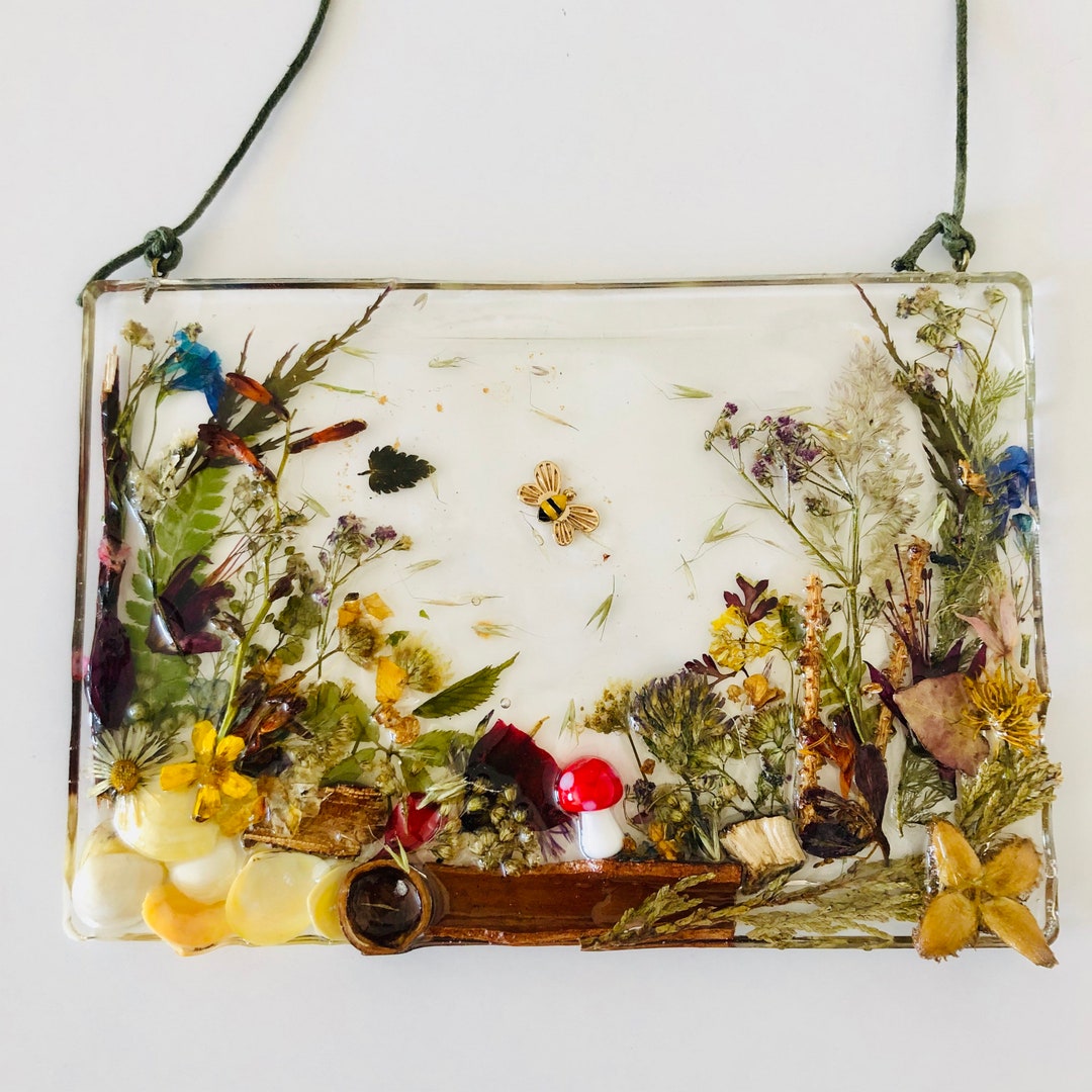 Resin Flower Wall Hanging, Woodland Scene, Gift for Her, Resin Art Wall