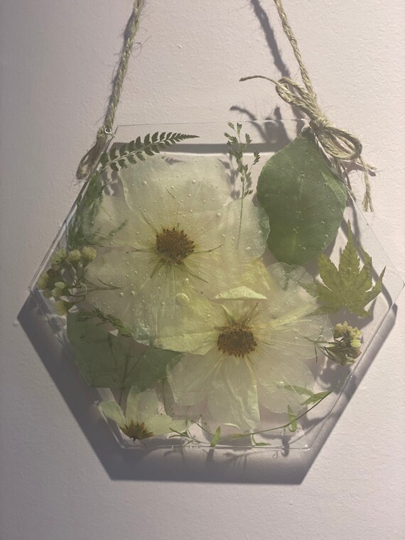 White Flower Resin Wall Art for Country Feel Decor Rustic Etsy