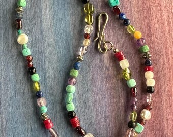 Multi-stone necklace