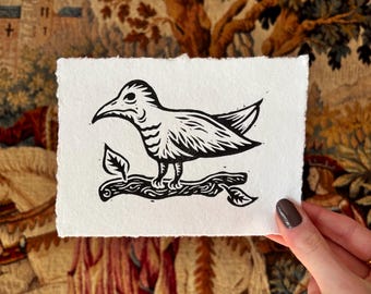 Gravura em linóleo de pássaro medieval tamanho A6 - Papel de algodão artesanal