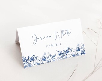 Plantilla para tarjetas de lugar de boda en azul toile, tarjeta de nombre en azul empolvado, tarjetas de asiento editables, planas y dobladas, Toile de Jouy - SPB1