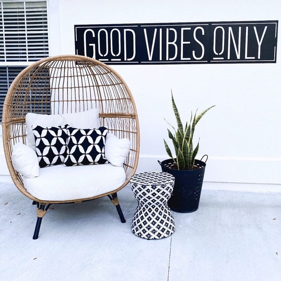 outdoor wall signs