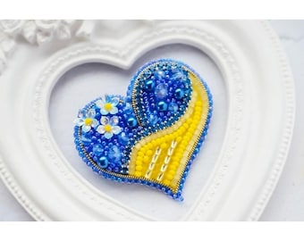 Ukrainian Heart brooch bead embroidery kit *** FREE SHIPPING brooch beading kit handmade jewelry bead embroidery gift for her DIY brooch kit