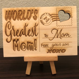 Cartão postal de madeira gravado personalizado - Presentes de Dia das Mães - Personalizado para mamãe - Presente exclusivo para mamãe, mamãe, Nana, MiMi, GiGi, vovó