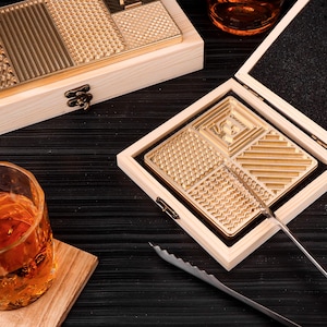 Personalized ice tray for whisky, ice cube tray custom, ice cube stamp, business ice stamp, branding stamp for ice cubes, Christmas gifts
