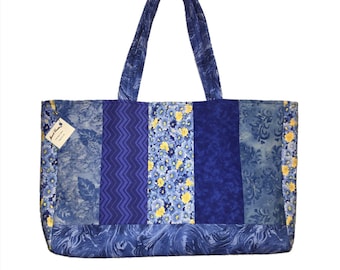 Blue Tote, Women’s Handbags, Ladies Purses, Handmade Tote, Lined with Pockets, Tote Bag with Pockets, Women’s Tote