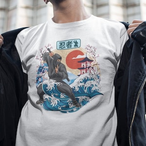 Japanese Ninja Shirt, Ninjitsu Martial Arts, Tokyo Osaka Street Wear, Great Wave Kanagawa, Japan Retro Vintage Art Unisex T-Shirt