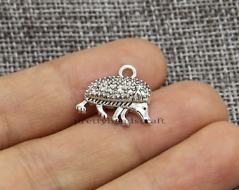 40 Hedgehog Charm Pendants Cute Tiny Animal Wholesale Bulk Charms Antique Silver Tone 18x15mm