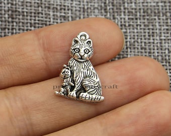15 Cat Charm Pendants Animal Charms Antique Silver Tone 15x21mm