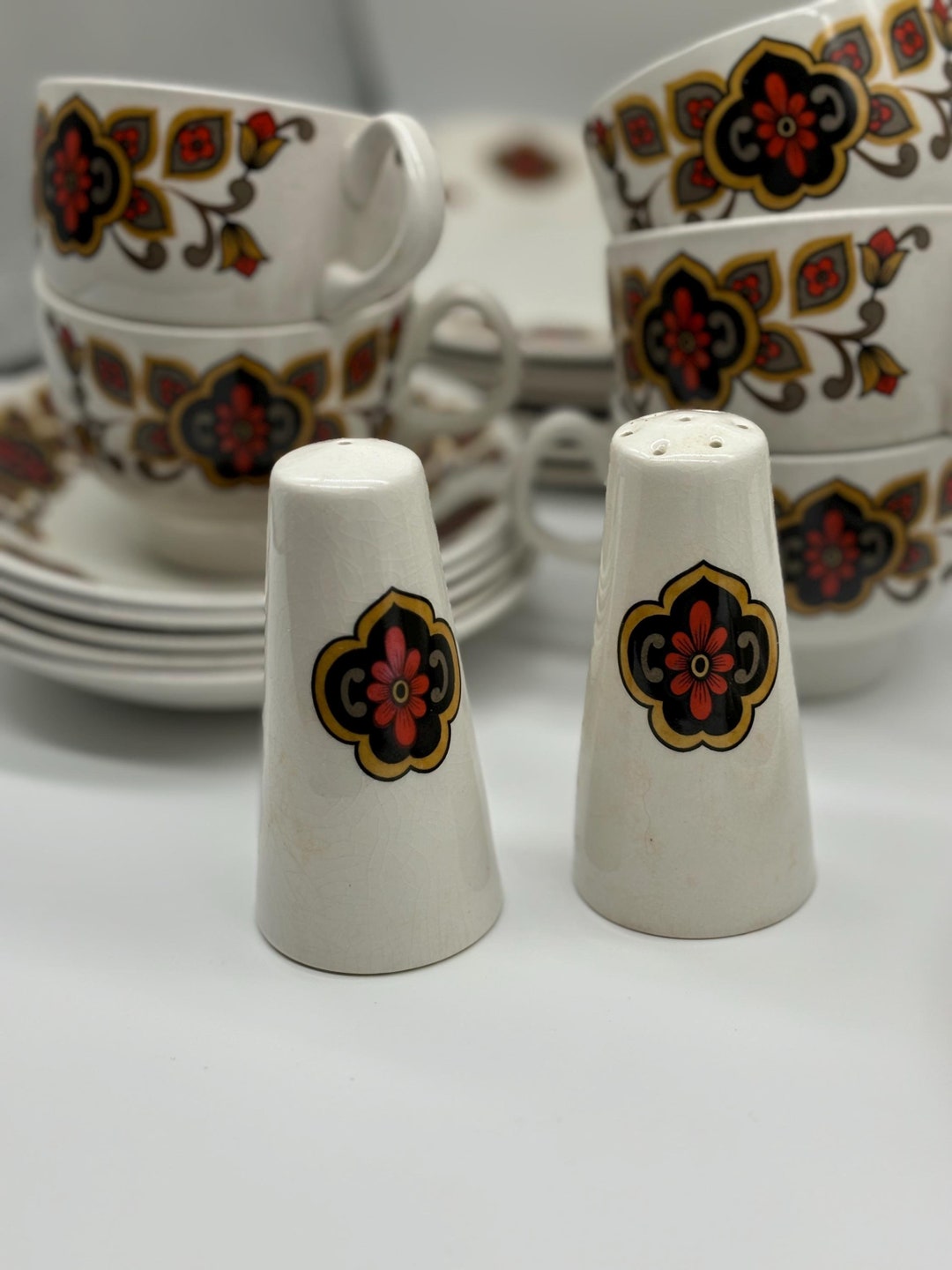 Vintage 70s Ridgway Ironstone Rangoon Retro Floral Pattern ~ Made in ...