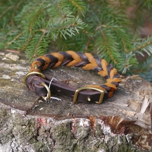Two-tone fat leather collar
