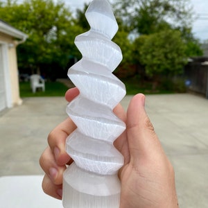 15cm Selenit Kristall Spirale/Einhorn Horn