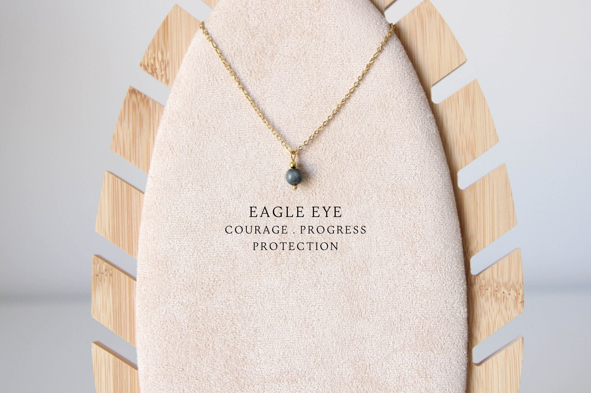 Eagle eye pendant deals