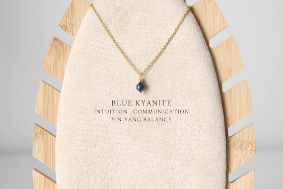 Raw Blue Kyanite Pendant With Yellow Peridot Beads – Soflo Boho Boutique