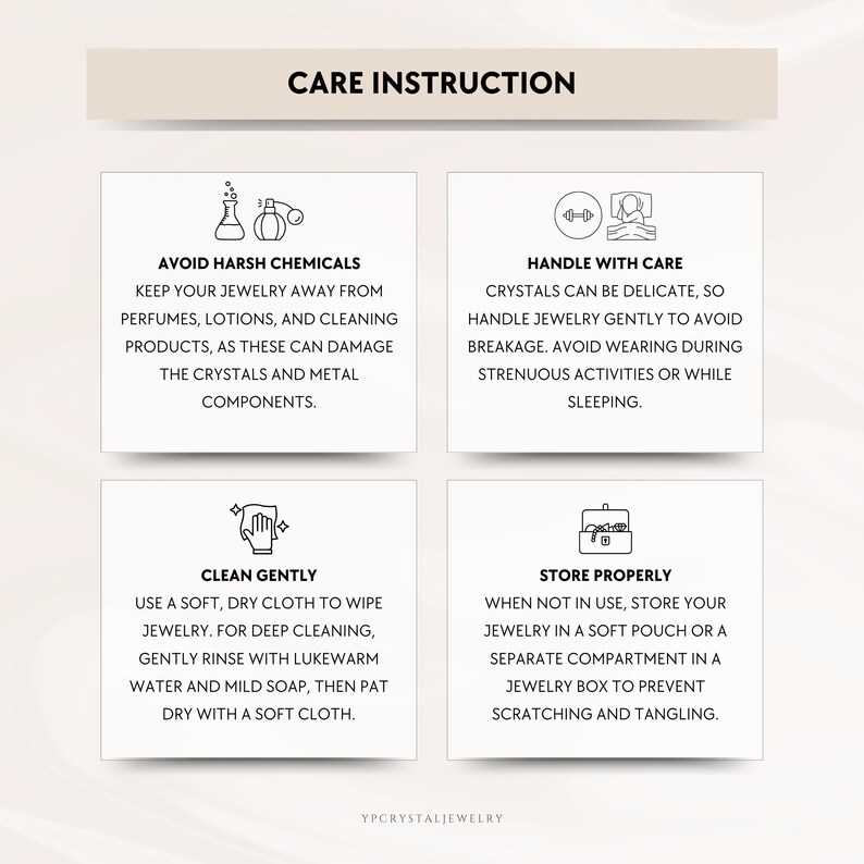 Puede incluir: Un gr&aacute;fico informativo blanco titulado CARE INSTRUCTION con cuatro secciones. Los iconos y el texto aconsejan evitar productos qu&iacute;micos agresivos, manipular las joyas con cuidado, limpiar suavemente y guardar los art&iacute;culos en una bolsa.
