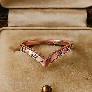 14k Solid Gold Curved Band Cz North Star Ring Starburst Gold Ring Inset Moissanite Star Ring Statement Ring Promise Ring Wedding Gift Band