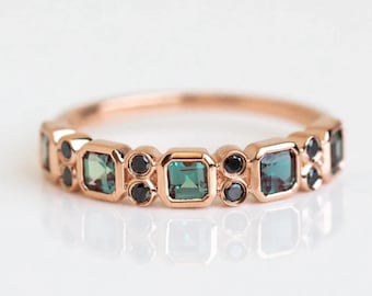 Vintage Alexandrite Spinal Band, Women&#39;s Half Eternity Band, Vintage Bridal Band, Color Changing Gemstone, Christmas Gift For Mother