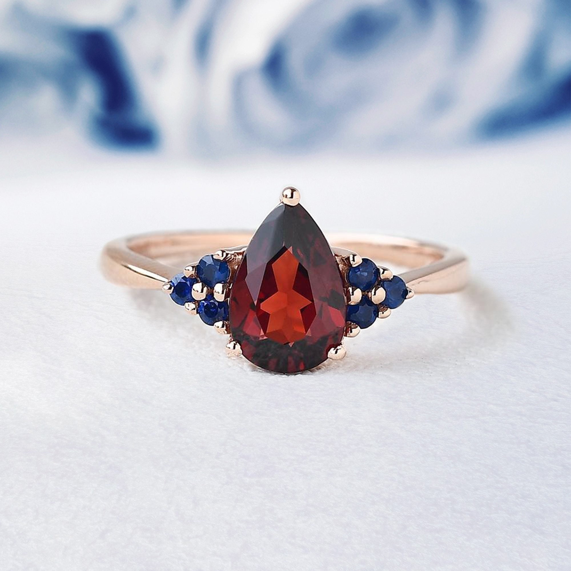 Vintage Red Garnet Sapphire Engagement Ring 18k Yellow Gold Wedding Ring Pear Cut Gemstone Bridal Ring Cluster Art Deco Jewelry Gift for Mom