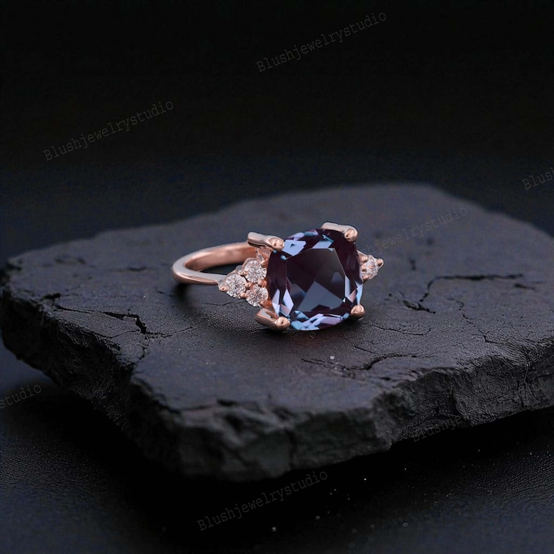Small Alexandrite Rings Cushion Shape Alexandrite Ring 14k Yellow Gold Vintage Diamond Cluster ...