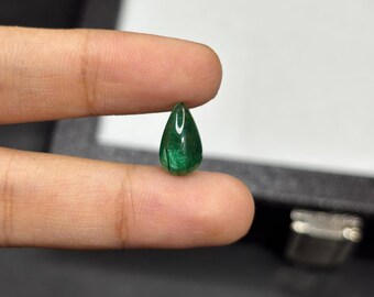 2.60 ct Zambian Emerald Pear Cabochon: Loose Gemstone for Jewelry