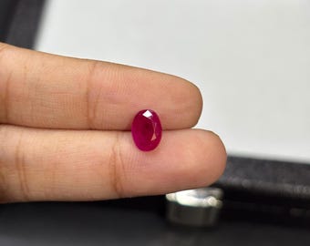 Rubí de la antigua mina de Birmania, 1,80 ct, natural, sin tratamiento térmico, color rojo sangre de paloma, Mogok, Myanmar, certificado.