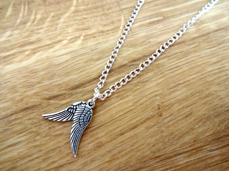 Angel wing memory necklace Silver plated chain nanny mum daughter dad grandad infant loss memorial 12 Inches to 40 Inches image 1