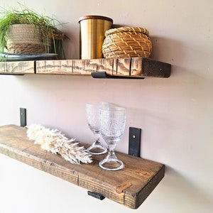 Rustic Wall Shelf Handmade Antique Wall Board for Kitchen & Living Room Industrial Look Shelf with Metal Brackets Reclaimed Wood, Used image 6